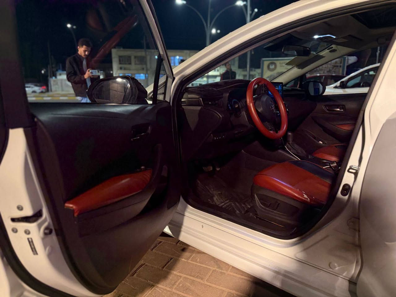 السلام عليكم كورلا هايبرد بلاك ادشن s 2025 لون صدفي السعر 160 رقمي ***********
