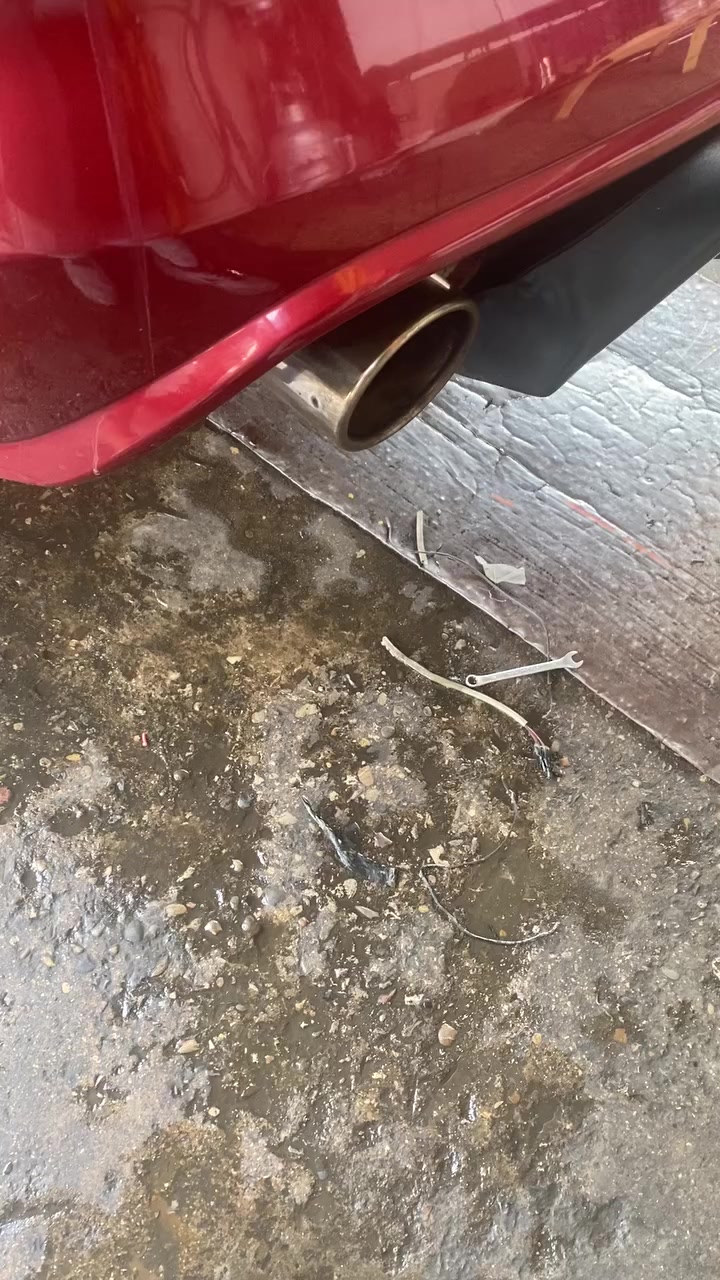 العنوان شيخ عمر تقاطع باب المعظم 
***********
