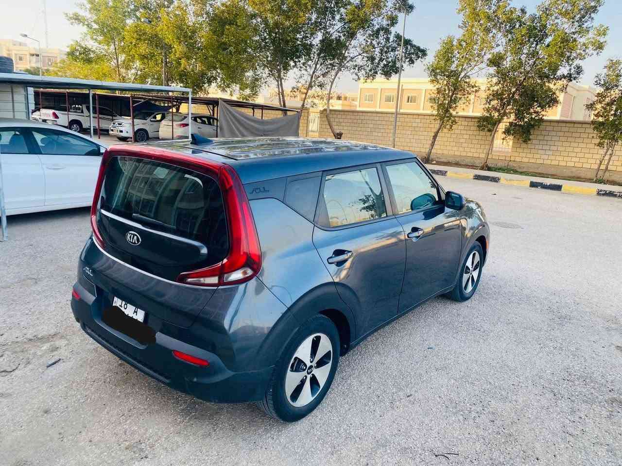 سلام عليكم للبيع صول رقم بابل موديل ٢٠٢٠ محرك ٢٠٠٠ دوش ضررها جاملخ فقط بدون دواخل ماشيه ٥٩ سيارة جاهزه من كلشي السعر ١٢٥ وبيها مجال ***********
