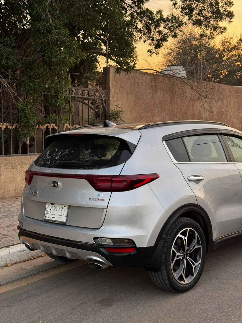 السيارة اعلى فئة بسنتها تجي واعلى من GTline
رقم السيارة بغداد بأسمي 
السيارة ضررها فقط حداديه خلفيه (شمعه وطبلة) مبدلات تفصيخ

ايرباكات سليمة 

المواصفات
محرك 2000 تيربو 240 حصان
دفع رباعي AWD
بانوراما
بصمه ابواب وتشغيل وصندوق
جنطه كهرباء شفط
سايد بريك كهرباء
لدات نهاري
رادار كامرا توقف ذاتي لمنع الاصطدام
كراسي كهرباء اثنينهن
تغليف المقاعد بالكامل جلد
تحكمات ستيرن كاملة
مرايه داخليه عاكسه للضوء وبيها بوصله
ترحيب عند الاقتراب
 تدفئة وتبريد كشنات
شاشة ايباد
اوتو هولد
كاميرا دواره
حساس امامي
حساس خلفي
انضمة قيادة سبورت ايكو نورمل
ستيرن تدفئه
رادار امامي +خلفي+جانبي
سستم صوت هارمن كاردن
توقف ذاتي عند الاقتراب من اي جسم
جي بي اس
تبريد قطعتين
حساس لايت واطارات
شاشه صغيره لعرض لعطلات
سبايدرات امريكيه اصليه
ويل كب 19 انج
تخم تاير جديد ياباني رياضي
بك لايت لد كامل
اضوئيه ترحيب بالابواب
يدات نيكل
لايت فراشة زنون كامل
شحن واير لس
مانع انحدار
تحديد مسار
هيترات بالمري جانبيه
دوسات نيكل
ستيرن رياضي D
دبل اكزوز
دفيوزر رياضي
مري شفط + اشاير
السيارة ماشية 88 الف ميل

السيارة موجودة في كربلاء
السعر ١٨٥ ورقة وبيها مجال بسيط
***********
