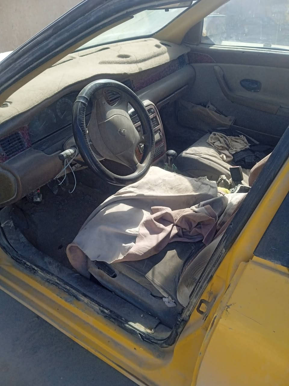 سياره شغاله كير محرك خير من الله رقم احمر سنويه عضم اكفل سرقه وعشاير مكان سوق الشيوخ *********** سعر مليون وبيه مجال
