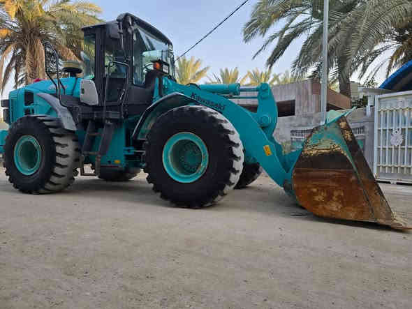 السلام عليكم ،شفل كاوسكي Z7 دخول جديد حجم80 للبيع فقط  موديل 2017  KCM محرك كمنز لون مميز بلاد كفاله عام بحالة الوكاله تبريد تدفئه  كير 5 نمر كشن جوبلس كاميرا بلاد بدون ادبلو. للاستفسار ***********بابل الحمزه الغربي  .
