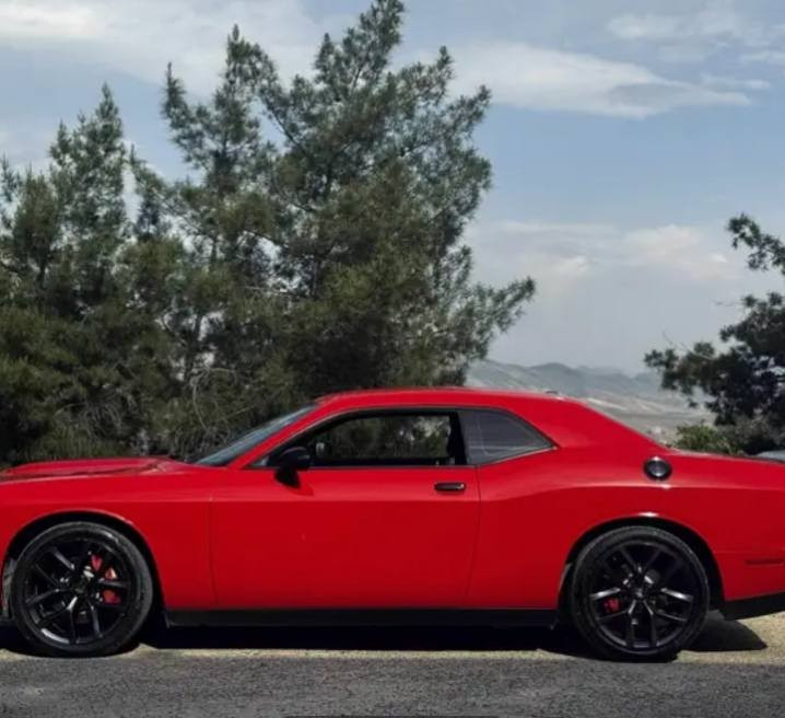 جالنجر للبيع او مراوس GT2021
قطعه وحده صبغ فقط
السعر 200ورقه


**إذا كنت صاحب هذا الإعلان وتريد حذفه لأي سبب، رجاءا أرسل رسالة إلى الدعم الفني**