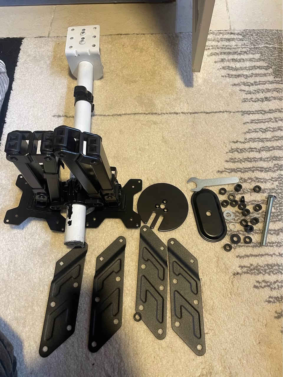 ستاند شاشة ثنائي يتحمل لحد حجم ٣٢ انج
الاستاند كلش نظيف ويه كامل ملحاقته
السعر ٥٠ الف فقط البيع داخل اربيل أربيل, العراق


**إذا كنت صاحب هذا الإعلان وتريد حذفه لأي سبب، رجاءا أرسل رسالة إلى الدعم الفني**