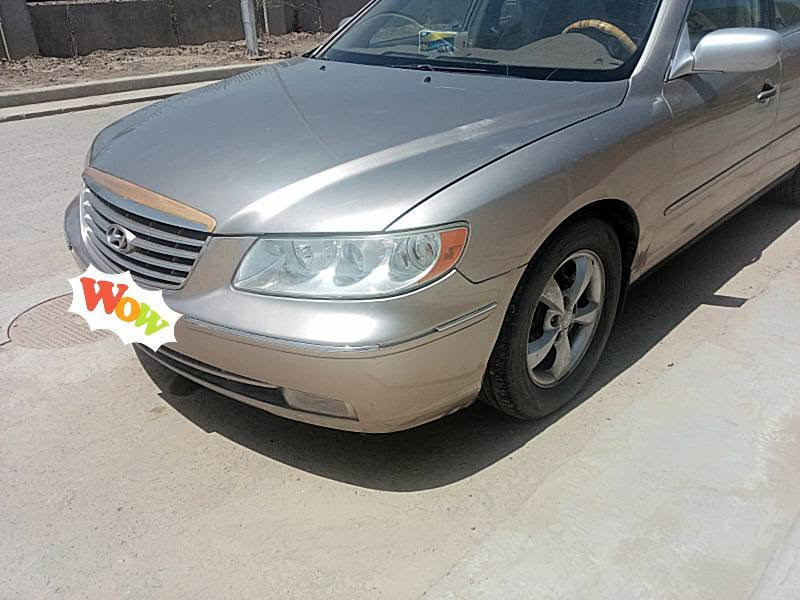 هونداي ازيرا ،2007 رقم بغداد الجديد 
6. سلندر محرك 3300.
 كشنات كهرباء
 تحكمات ستيرن
 كروز سرعة
 شاشة وكاميرة
 تحم تاير
 تدفئة وتبريد ثلج 
جاهزة من كلشي وبأسمي السعر 75. وشرط التحويل ثاني يوم المكان بغداد المعالف أو الدورة ***********. والشراي يتصل ممتواجد بالتعليقات وبدون مراوس
