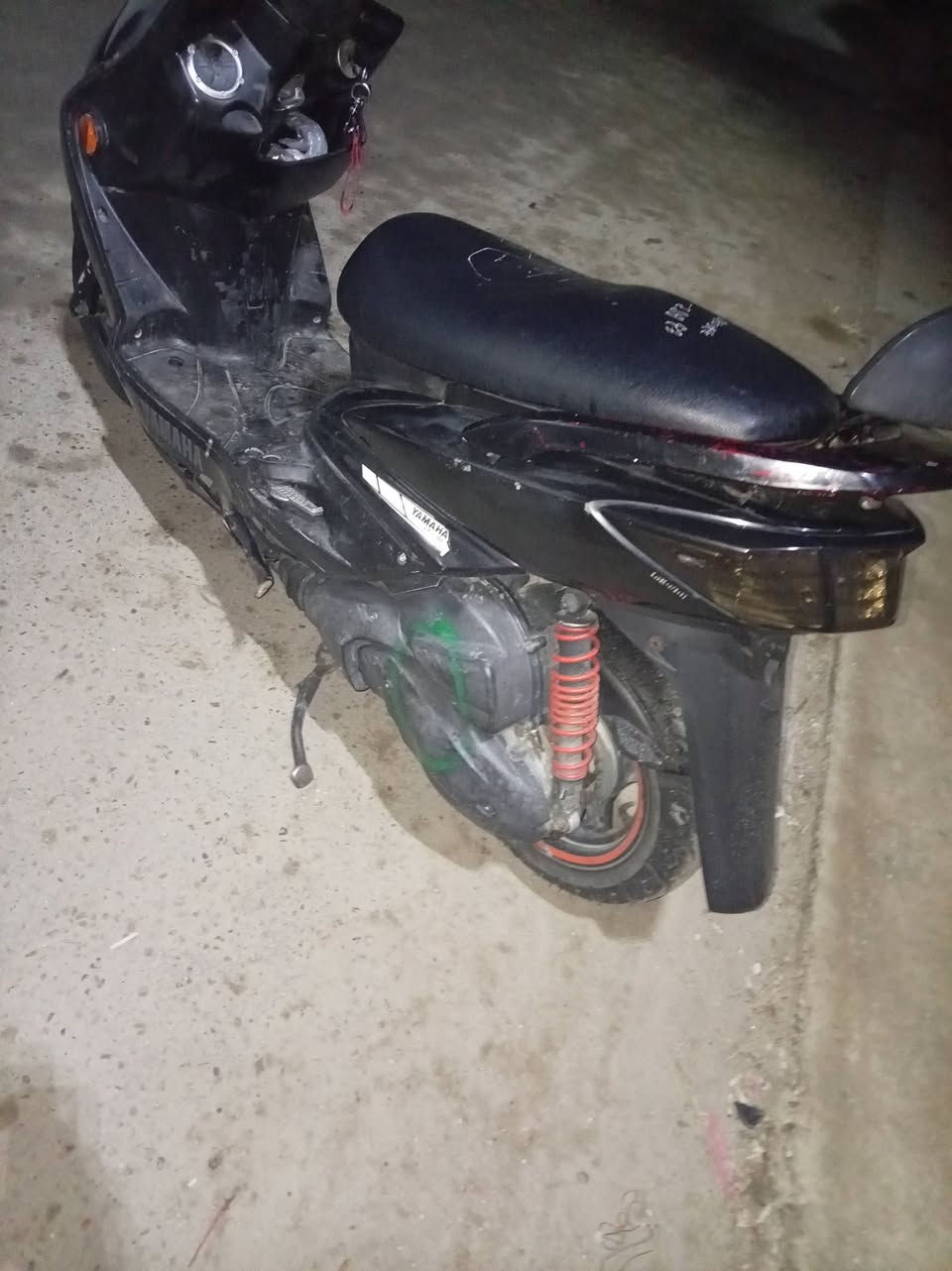 السلام عليكم دراجه سكن السحل بيع دراجه وكاله فقط بيها شخص بسيط بالصفحه موديل 2013 عنوان كربلاء السعر بالخاص***********
