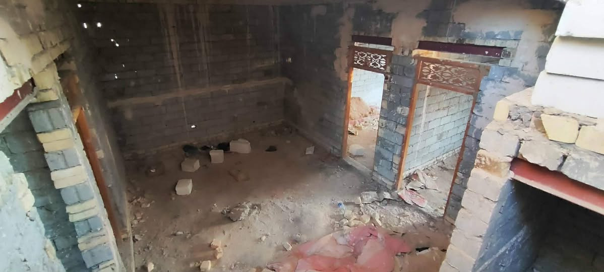 دار زراعي للبيع سند 25 حي الأمين مساحه 175 غرفتين نوم صاله استقبال مطبخ صحيات داخليه وخارجيه تبليط بالباب وصل تطويب بي قريب على شارع العام للاستفسار اتصال على الرقم ***********او مراسلة خاص
