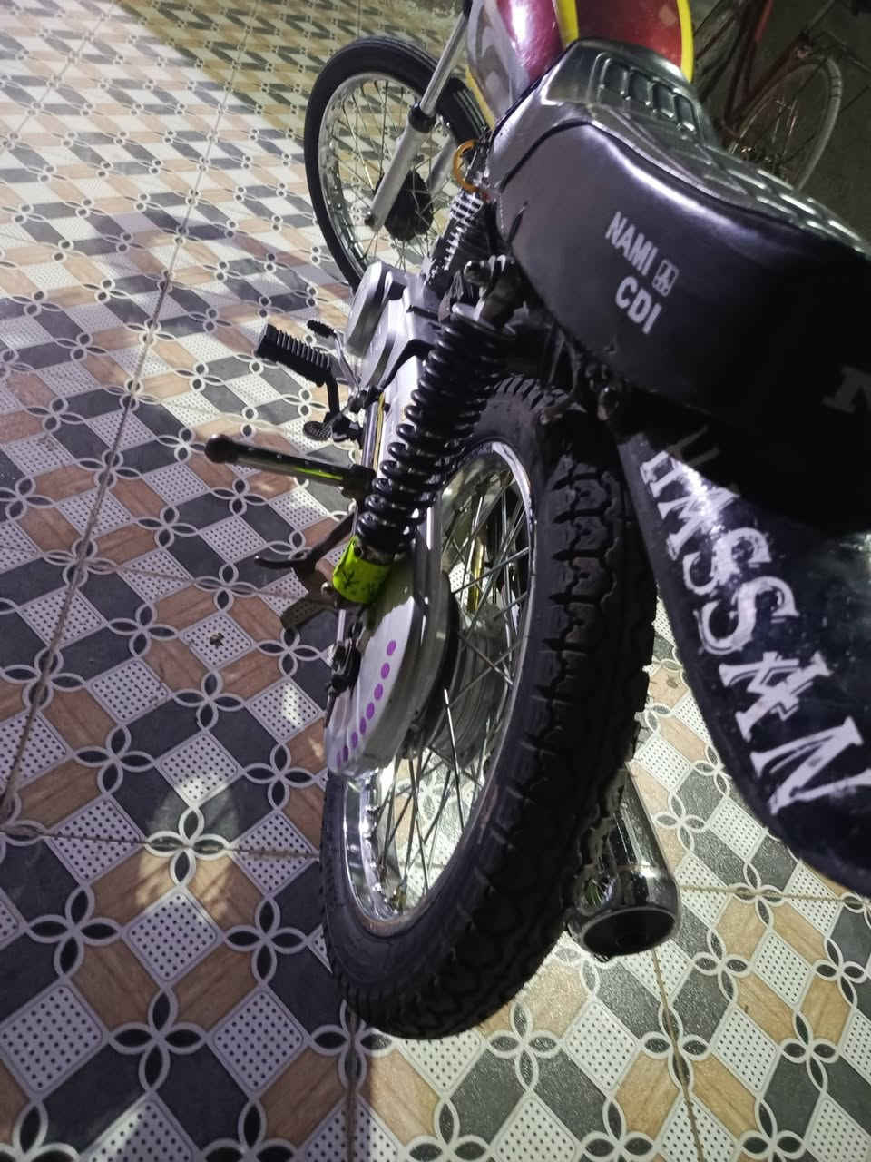 سلام عليكم دراجه للبيع موديل 25وشاصي 22 وراق صولي المكينه نامه شلامجه بلاد السعر 550 وبيه مجال العنوان طوريج والرقم والاستفسار ***********
