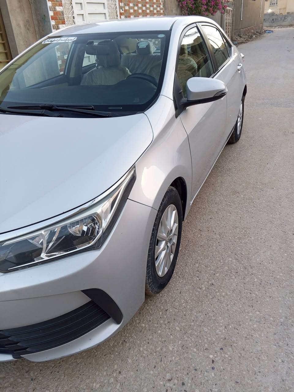 سلام عليكم كورولا موديل 2018 خليجي محرك 2000 كير محرك مكفول تخم تأير تبريد شغال  مواصفات se اشاير بل مري خمسه ويل كب تحكم بلستيرن مكينه مامفتوحه ماشيه 110 رقم سليمانيه الجديد السنويه 2030 بسمي تحويل مباشر السياره كفاله عامه بالعافيه على يأخذه السعر 147 رقم الهاتف *********** مامتواجد على الفيس
