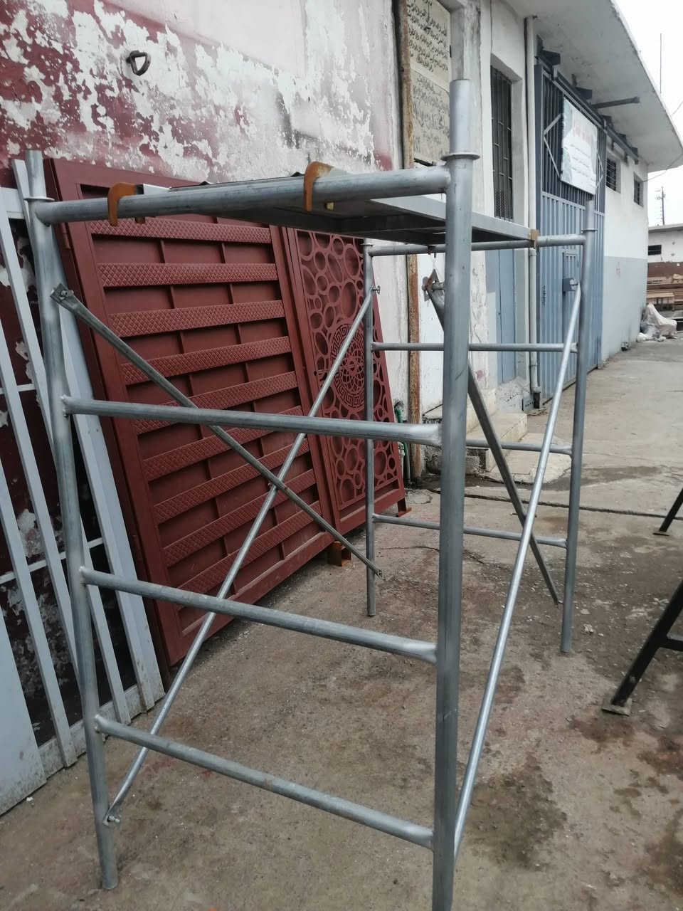 السلام عليكم
عندي سكله كمية محدودة السعر مناسبة
***********
