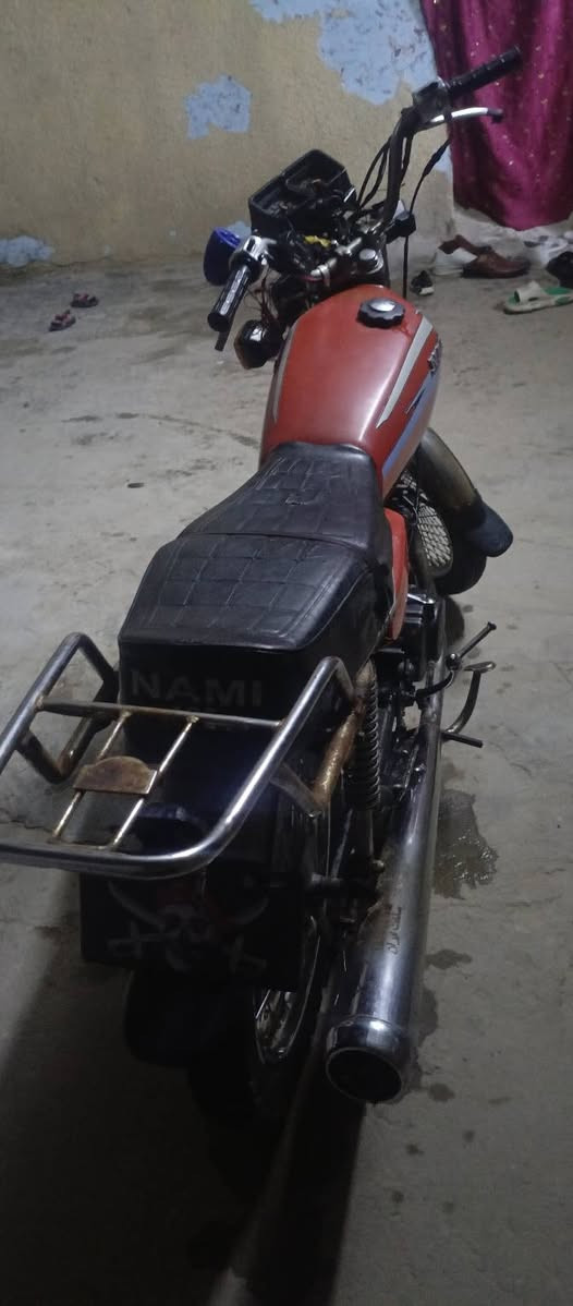 للبيع او اومراوس موديل ٢٠ نامه  اوراق  موجوده مكينه باكستاني نقص  كلجات    تعبانه درجه تمشي بس كلجاته موزينه او مراوس ***********
