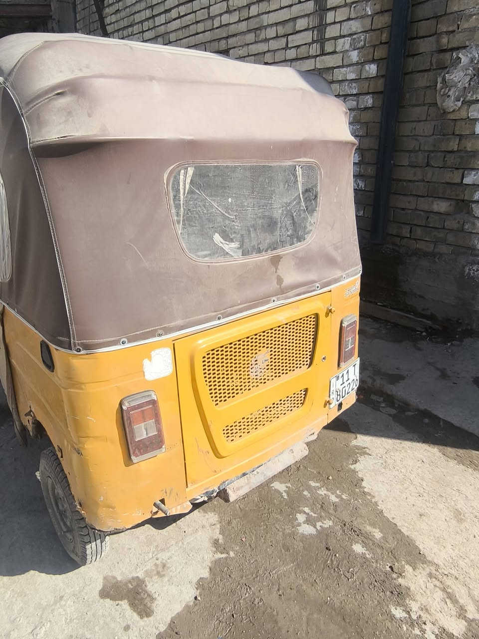 تكتك البيع موديل 21
بية ضربة بلغد  عارضة 5500 
مكاني مدينة صدر الحبيبة ***********
