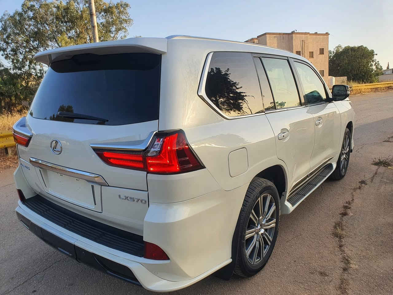 لكزس..موديل 2012.. مكياج 2021
V8..57
ماشيه 187الف🚗

فل الفل..  استيراد دبي🚗..

ساريه جديده...  4 شاشات.. ثلاجه 🛞

..خاليه من العيوب.❤️‍🔥 الصوره ابلغ الكلام

السعر👇

🔥🔥🔥🔥🔥

..  0917347504

... العنوان المرج.


**إذا كنت صاحب هذا الإعلان وتريد حذفه لأي سبب، رجاءا أرسل رسالة إلى الدعم الفني**