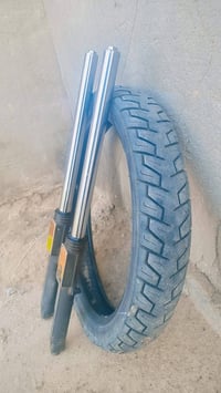 تاير خلفي ودبل مامي مال شريكه ستعمال قليل سعر 07831325310