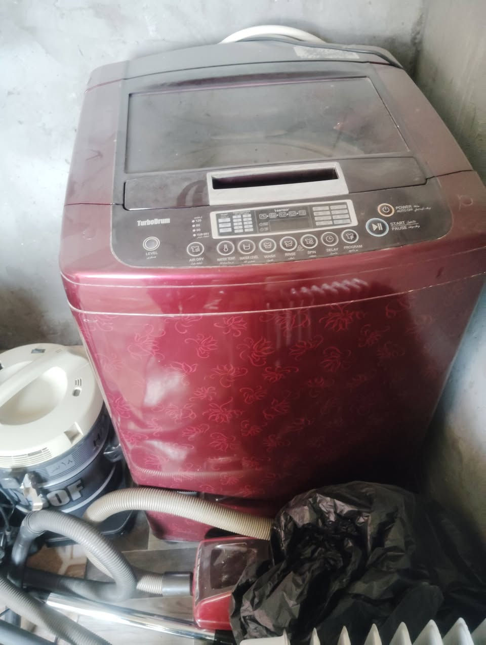 غراض للبيع كلمن وسعرة اسعار مناسبة ***********
