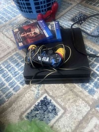 بلايستيشن4 • قرصين يدتين • نجف