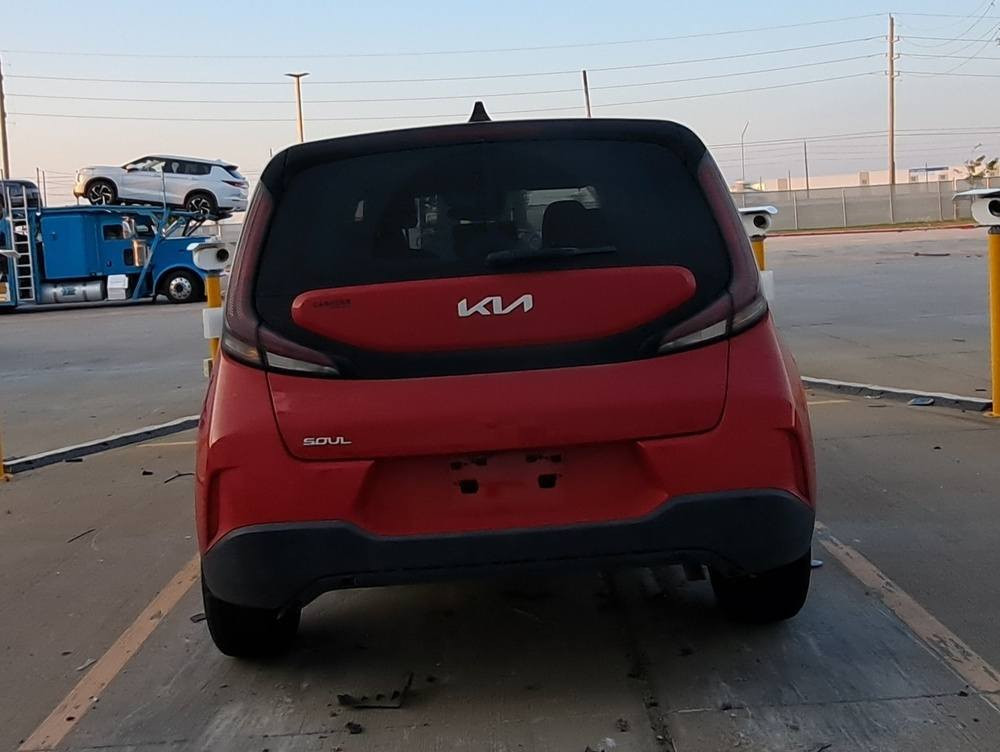 كيا صول موديل 23
الحادث مصبوغ بابين 
نصف فوول 
مرقم أربيل بأسمي 
صور حادث مرفوقه 
بابل ناحيه الشوملي للإستفسار 
***********
***********
