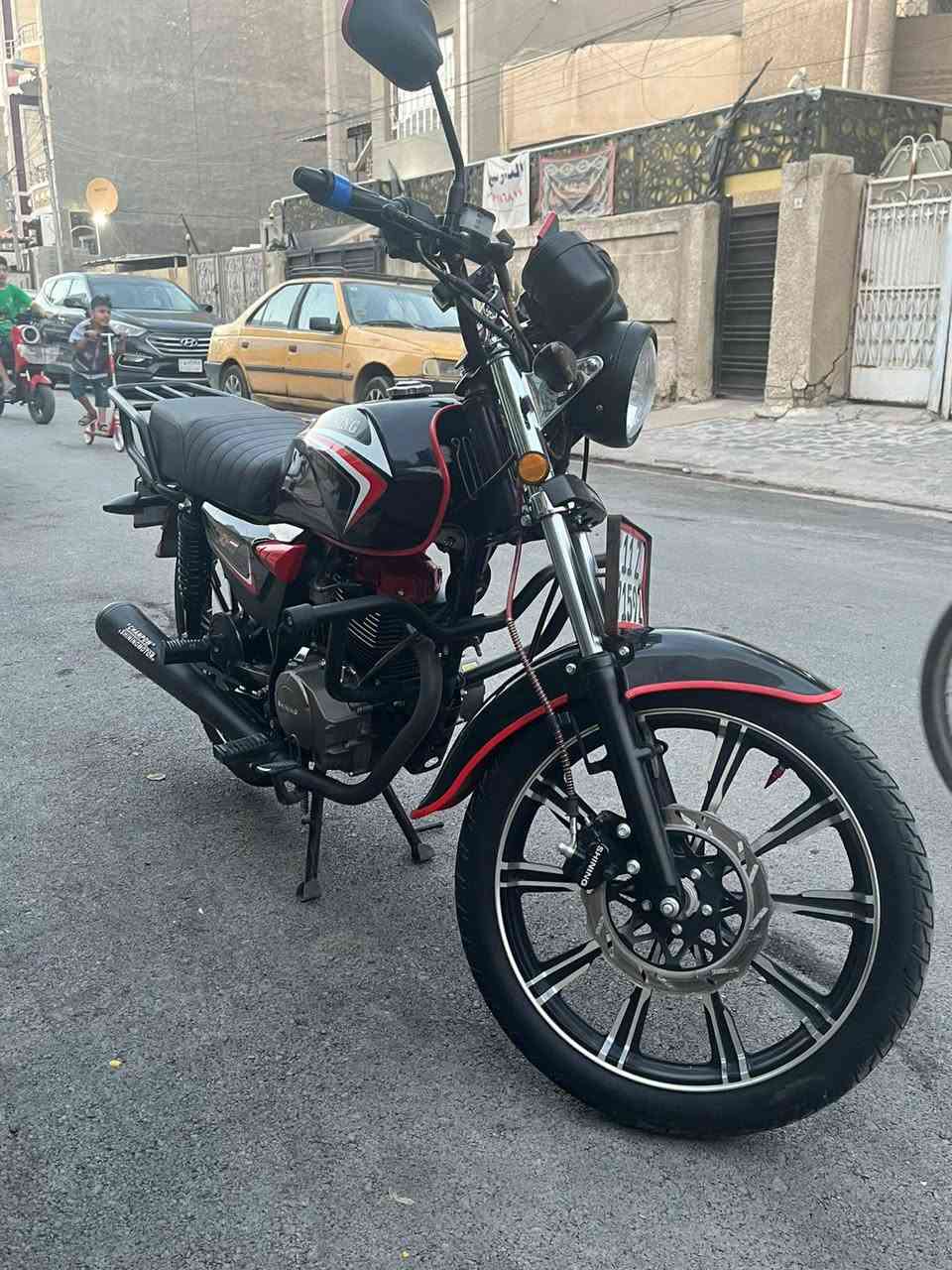 السلام عليكم 
شايننك موديل 2023 نازله بل 2025 مكاني بغداد شارع فلسطين رقم بغداد بأسمي تحويل ثاني يوم الدراجه خير من الله ومكينتها مكفوله مابيها كل نقص بعدها جديده الاستفسار هذه رقمي وبخدمتكم  ***********
