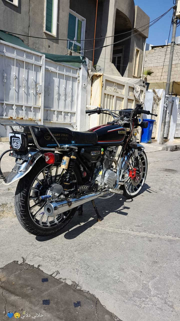 لل بيع مكينا 250 كبس من برغي لل برغي ول سعر خاص ***********
