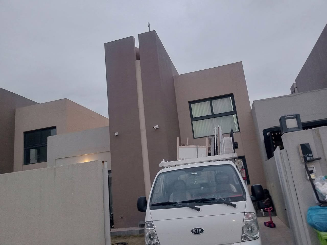 السلام عليكم🙋‍♂️ زبائننا الكرام
***********
*********** اتصال/ *يوجدلدينا كيا حمل لنقل الأثاث داخل وخارج بغداد وبسمايه وجميع المحافظات🌎🧿وبأسعار مناسبا 💸💸💸💸
***********اتصال/ ويانه كلشي سهل باذن الله ***********
 من نقل الاثاث العام 🌹والتحويلات من بيت💚الى بيت* اخر 🏘️ 💒🏯🏯🏯🏯🏯
ومن بغداد الى المحافظات او بالعكس
 توجد سيارات (كيا بنگو/🚛/) وكادر كامل من العمال الموهوبين في حمل الاثاث الاتصال على الرقام التالية ***********
         ***********
