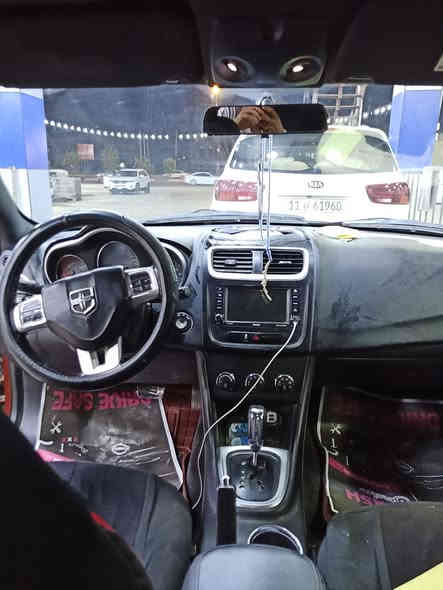 دوج افنجر للبيع 2012
محرك 2400
sxt
تحكم شاشة 
بيها ضربه بجم بس بدون شواصي 
محرك وكير خير من الله 
سنويه وهزه جديده 
السعر 65 وبيها مجال 
***********
