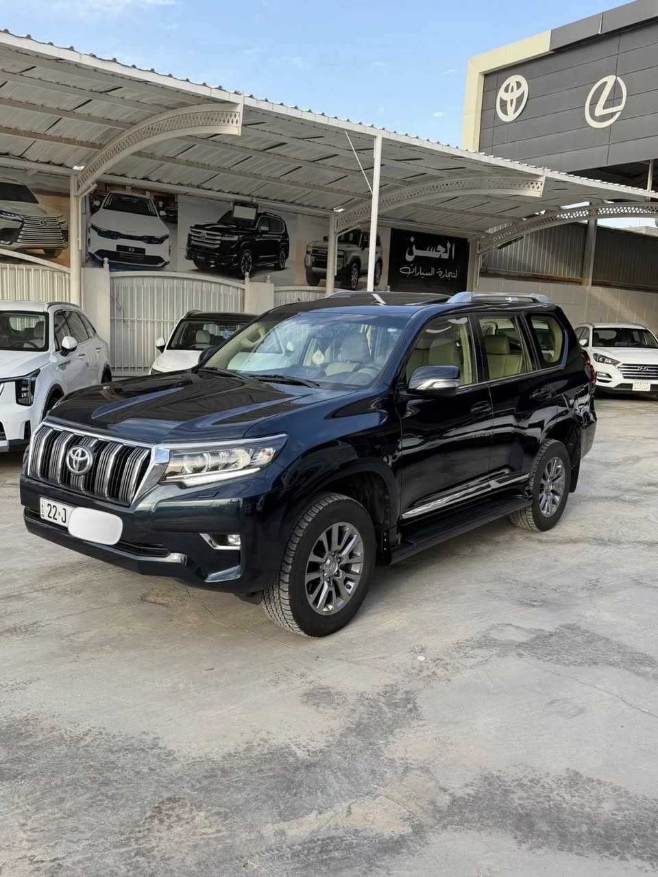 الحسن لتجارة السيارات 
العنوان واسط الزبيديه 

تيوتا برادو VX2
موديل- 2018
لون - نيلي 
محركً- 6 سلندر 
شاشات -ليزريه
سبير -تعليك 

ماشيه 107 
مكفوله كفاله عامه 
سنويه ورقم جديد 
رقمه اربيل 

السعر 375$ وبيها مجال 

***********
