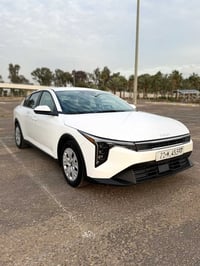 للبيع KIA K4  الموديل 2025 وارد كندي  مواصفات LX  بصمة و تشغلين عن بعد...