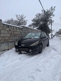 سه ياره بيجؤ فه ره نسى ٣٠٧ مؤدئيل ٢٠٠٦ ئارمى پلاستيك هه ولئير  گئيرو م...