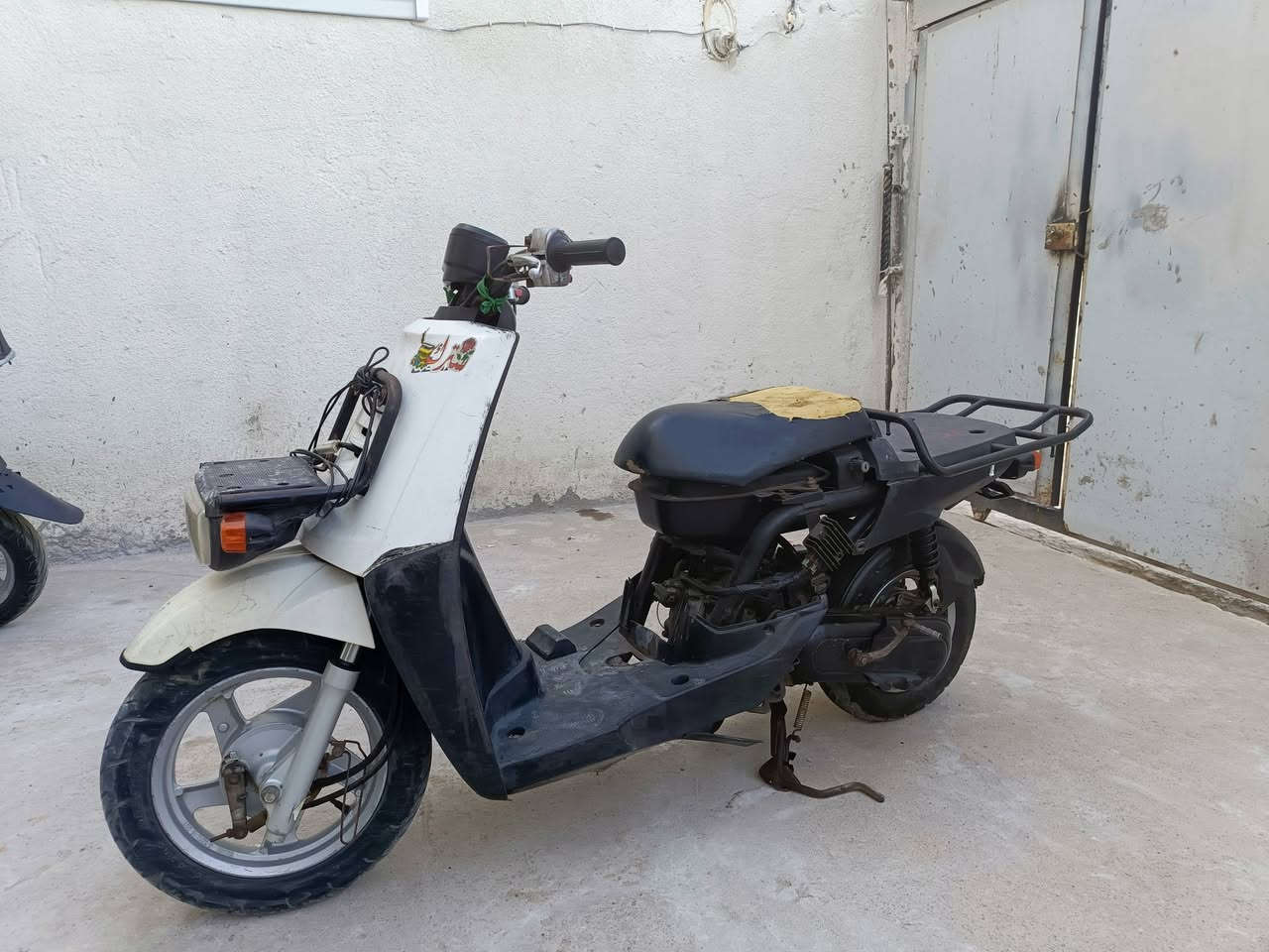 سلام عليكم بيكم ياباني سلف هندر كهربائيات كلها شغاله  نقص بس كفرات صفاح  ٢٥٠ هذا رقمي ***********
