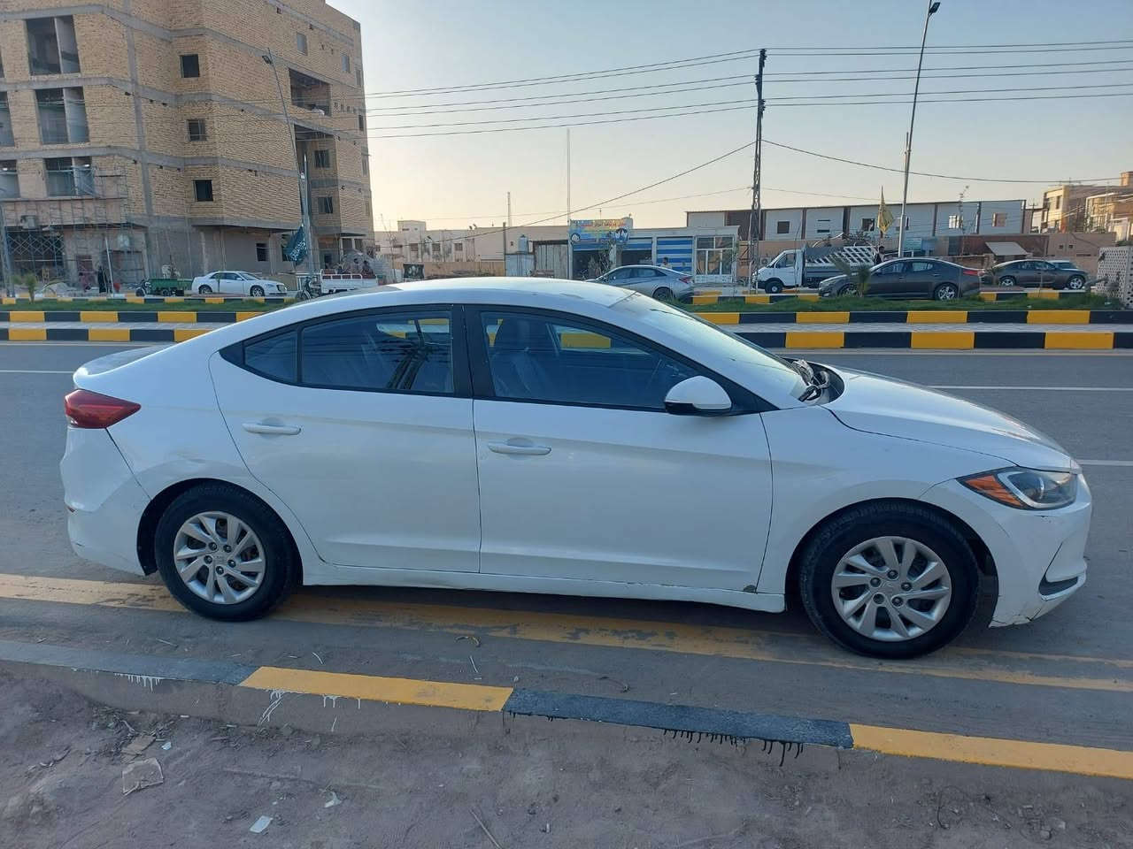 سلام عليكم النترا 2017 وارد امريكي رقم 
ذي قار حره مكينه 2000 المكان ناصريه 
لسعر 110 /***********
