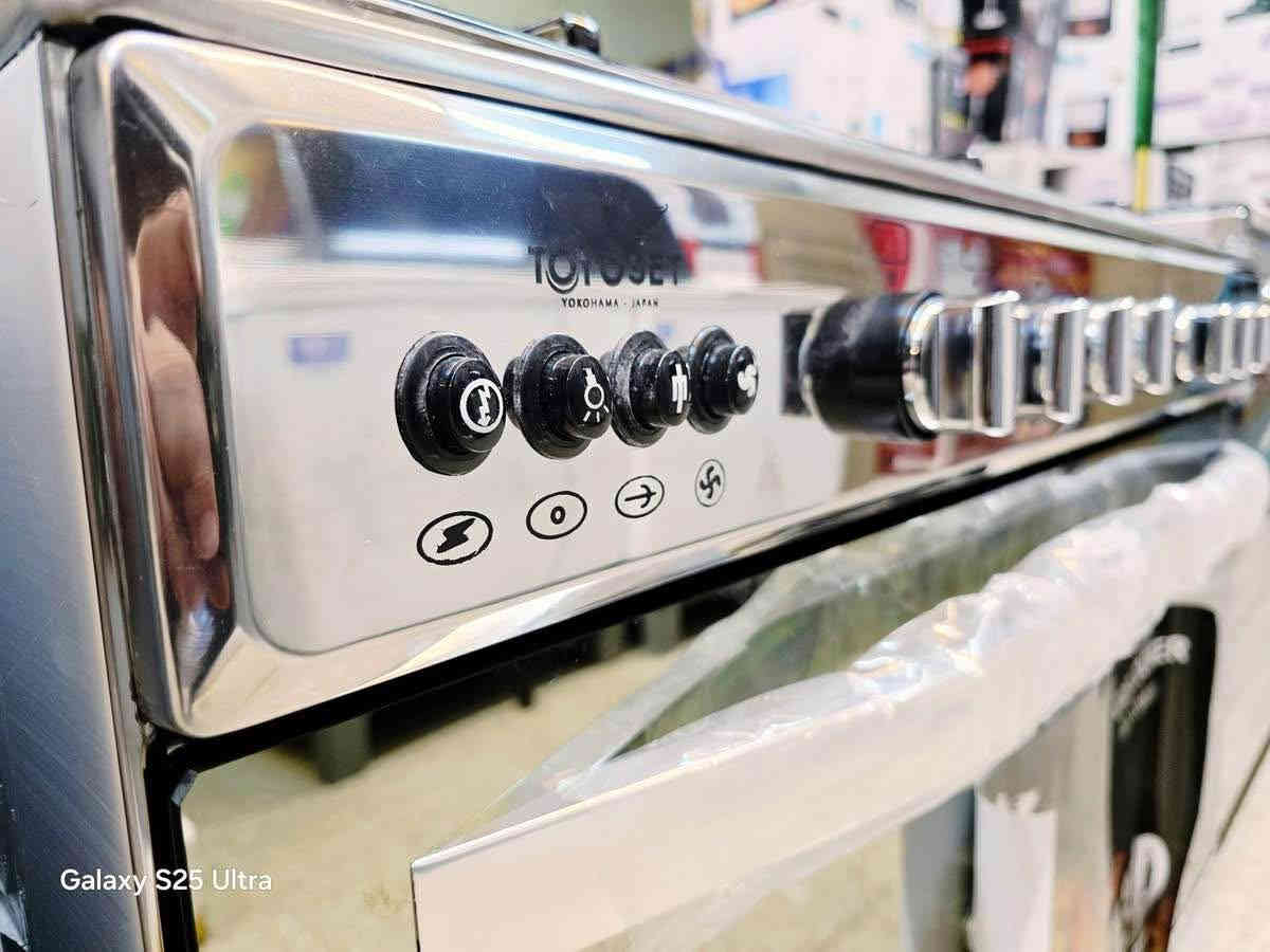 طباخ تويوسيت ايطالي كامل 🇮🇹🇮🇹🔥افضل طباخ على مستوى العراق 🇮🇶 🔥متوفر حجمين✌️
**وفرناها بسعر المصنع 🏭**
{حجم60×60يتكون من4مشاعل}
{حجم90×60يتكون من5مشاعل}
1_نضام سيفتي حمايه 
2_نظام تشغيل مزدوج الفرن 
3_مزود بشوايه دجاج 
4_قداحه كهرباء 
5_مصباح بلفرن 
6_مروح تدورير الهواء بلفرن 
7_فان خارجي  لتبريد الفرن 
8_مانع لتسريب الغازي 
9_ستل ستيل مضاد للصدأ
🚛🚖متوفر توصيل جميع محافظات العراق 🇮🇶 🚖🛻
💎معرض الجوهرة💎 
موصل / حي القادسية الثانية مقابل بدالة الزهور مجاور مول الكوثر 
***********
***********
@أبرز المعجبين 
معرض الجوهرة Singapore
