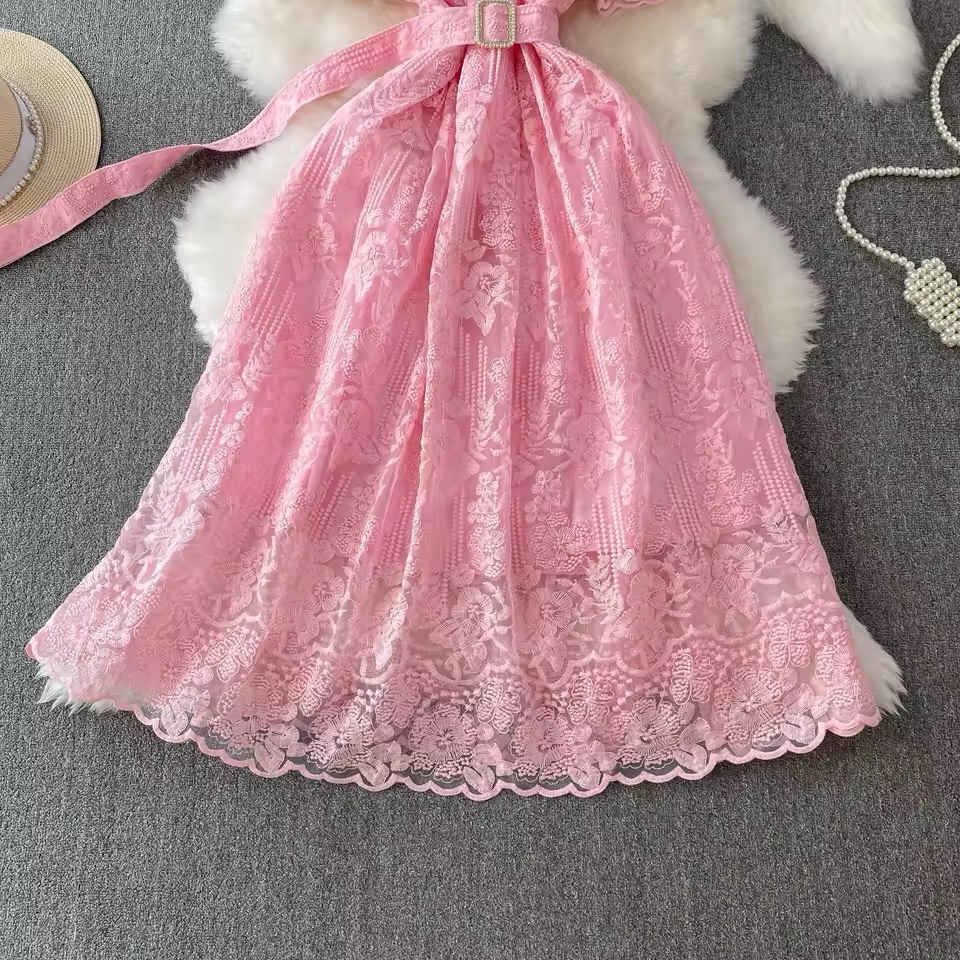 ⁨	⁨	فستان كيبور يجنن 🙈💞
الطول 119 سم 
السعر :60 الف 
القياسات S M L Xl Xxl⁩⁩


**إذا كنت صاحب هذا الإعلان وتريد حذفه لأي سبب، رجاءا أرسل رسالة إلى الدعم الفني**