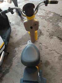 دراجه حجم 14 موديل 25 كفاله عامه  بلوتوث  العنوان البياع  300 وبيها مج...