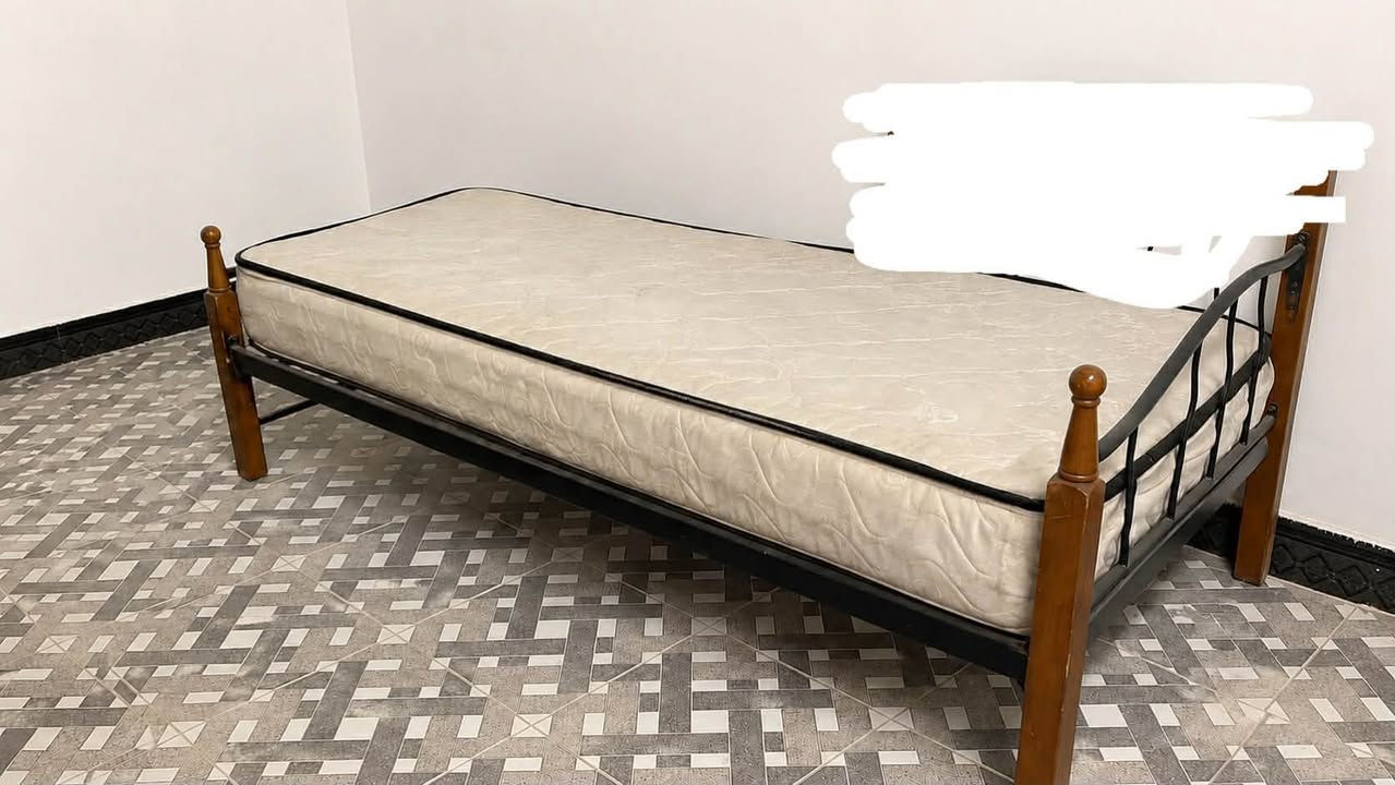 للبيع كنتور ١٥٠ وجربايه ١٠٠ نضيفات جدا
وجربايه نفر ٣٥


**إذا كنت صاحب هذا الإعلان وتريد حذفه لأي سبب، رجاءا أرسل رسالة إلى الدعم الفني**
