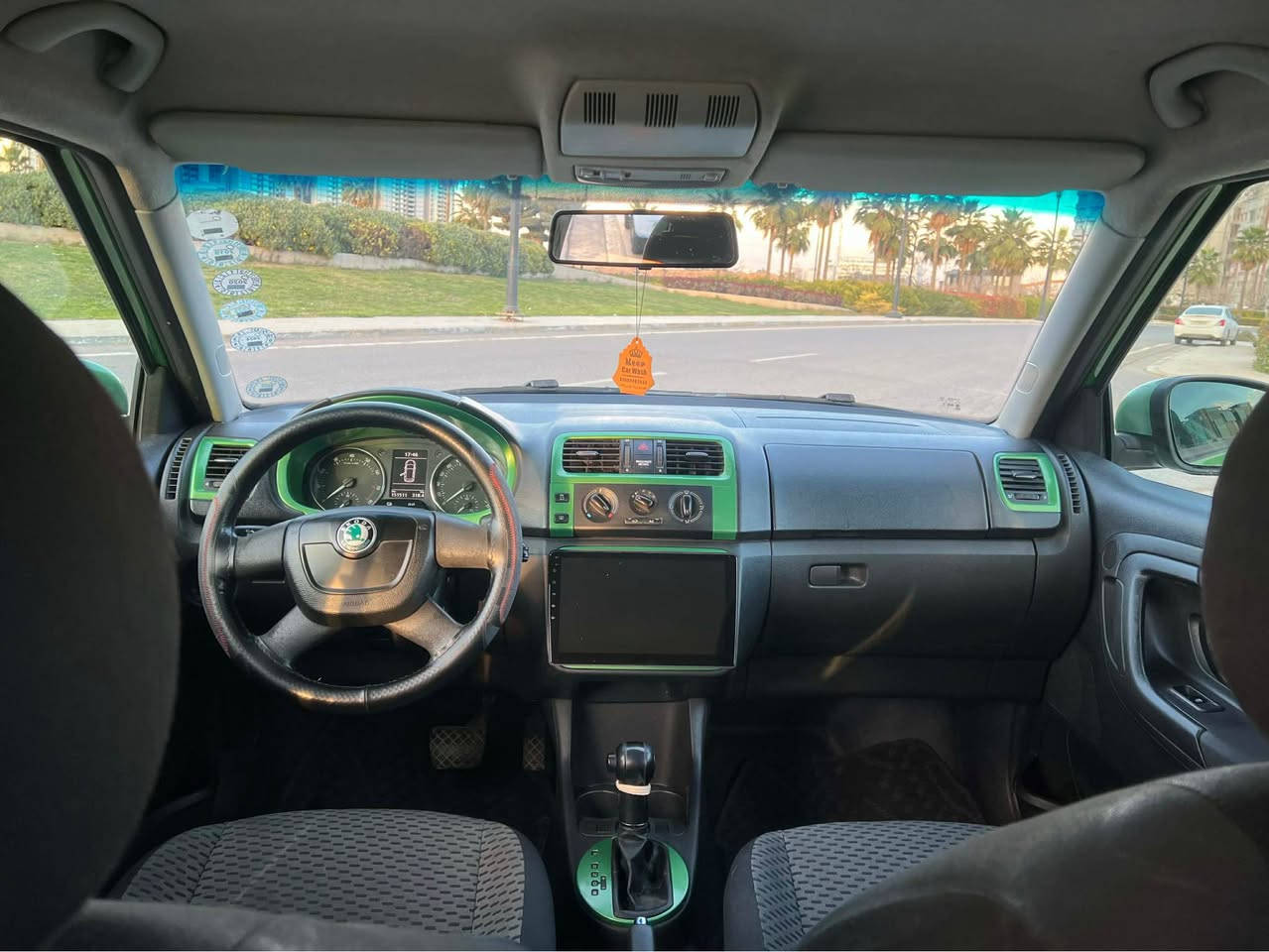 سكودا موديل ٢٠١٣ يه ك پارچه و نيو سبوغي هه يه بي ارباگ  سفري هه ولير سياريه كي زور خاوين بي تعديل رقم باريك سعري فروشتن ٧٥ ورقه ژماره موبايل *********** أربيل, العراق
