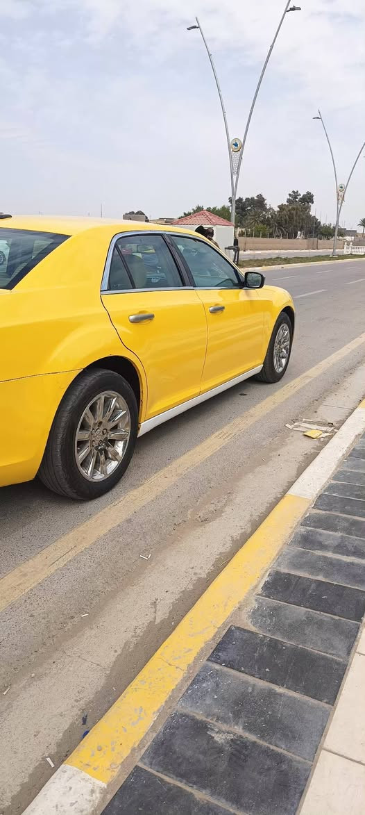 سلام عليكم كرايسلر أوباما موديل 14 أصل

كير ماوس داخل جلد عسلي 

مكينه 3600
تدفئه تبريد ثلج
رقم بغداد سنوية بأسمي تحويل ثاني يوم
ضررها قطعة وحده جاملغ جهة السايق فقط
السعر 172 وبيها مجال قليل رقم ***********
