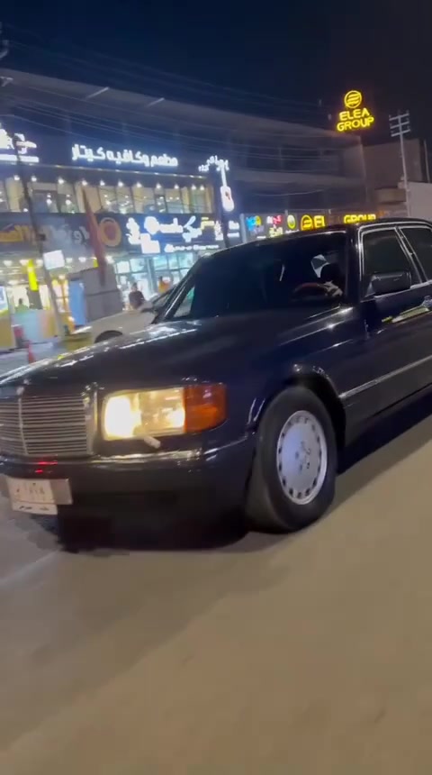 السلام عليكم ورحمة الله مارسدس حجم 500موديل 1990 كير مكينه حداديه  مصبوغه عام للجماليه تخم تاير تبريد دبل هورن دبل مروحه وارد ياباني رقم مميز المكان بغداد ***********
