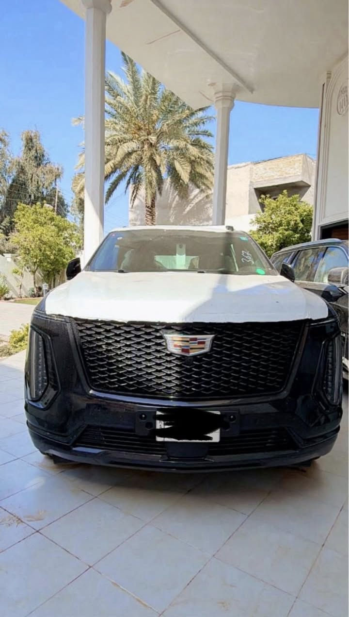 كاديلاك اسكاليد  2025  فول موصفات 1/1 مرقم بغداد تحويل مباشر  داخل احمر نضام صوتي AKG  
ا
ابواب شفط 

ماشيه 200 كيلو فقط زيرو بحاله الوكاله 
السعر وباقي التفاصيل اتصال علا الرقم او واتساب 

***********
