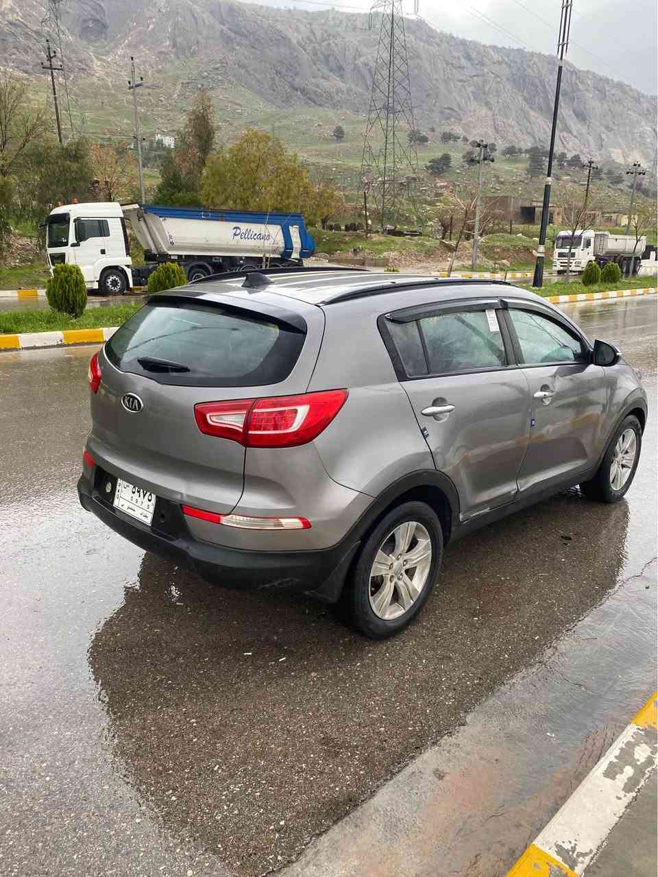 كيا  سوپورتاج موديل ٢٠١٣ فول فول مواصه فات مه كينه گازي سو په ر    ده عامي بو ده عامي به شه رت گيروو مه كينه    به شه رت كوشن جلد به صمه  و سوكان فوليم حاصه و فول موصه فاته زور زور تونتد توله يه ك دينار مسرفي هه موشتيكي به شه رته  ليزه ره دوبه يه مالي مه ده ني  به شه رت  ٥٩ وه ره قه ***********-*********** دار بنديهكان, السليمانية
