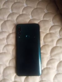 جهاز • ذاكرة ١٢٨ • بطارية ٥٠٠