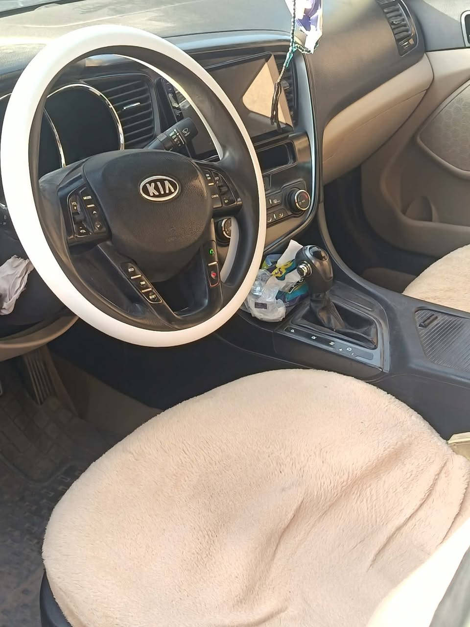 السلام عليكم اوبتيما للبيع
موديل 2011 خليجي محرك 2400
جاهزه من كلشي مكاني سماوه للاستفسار 
الاتصال ع رقم ***********
