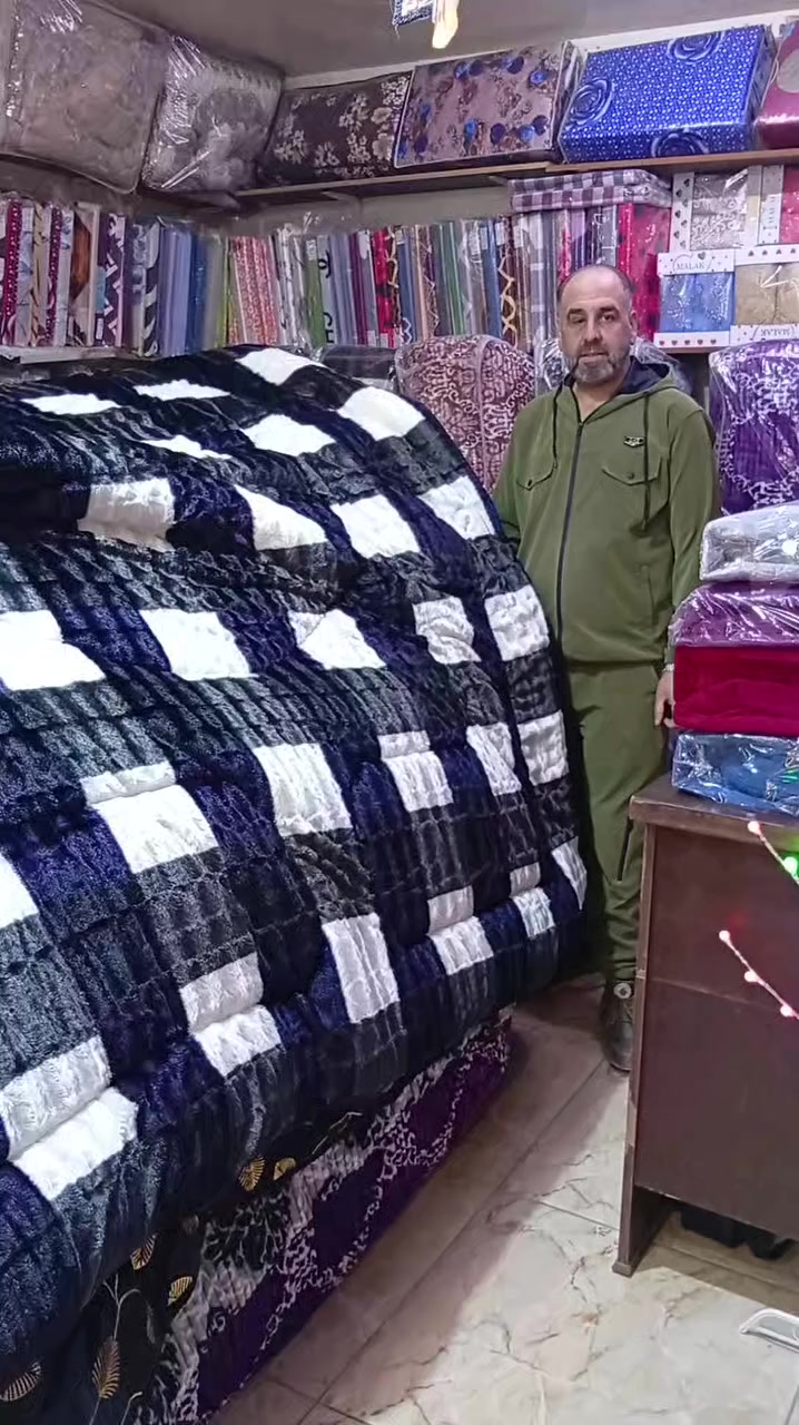 #عرض_لحاف_شتوي_بسعر_160 ألف😍
#عرض_شرشف_مجوز_شتوي_بسعر_55 ألف🤩
#العنوان_دمشق_السيدة_زينب_0964709987📱
👈 شارع التين بتجاه المؤسسة بعد المؤسسة ب 50 متر 
👈 دوار السبينة وغربة باتجاه المؤسسة وشارع التين قبل المؤسسة ب 50 متر تماما 0939925356 📱


**إذا كنت صاحب هذا الإعلان وتريد حذفه لأي سبب، رجاءا أرسل رسالة إلى الدعم الفني**