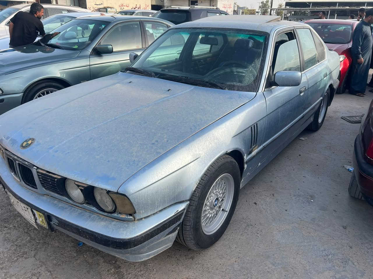 سلام عليكم BMW للبيع السياره بلادي
حجم المحرك :30 بومه 2003

حجم السياره :520i

السياره حلوه وكاعده ونشاط وكلشي نقصها سنويه 

السعر 48 وبي مجال 

موديل 1991


**إذا كنت صاحب هذا الإعلان وتريد حذفه لأي سبب، رجاءا أرسل رسالة إلى الدعم الفني**