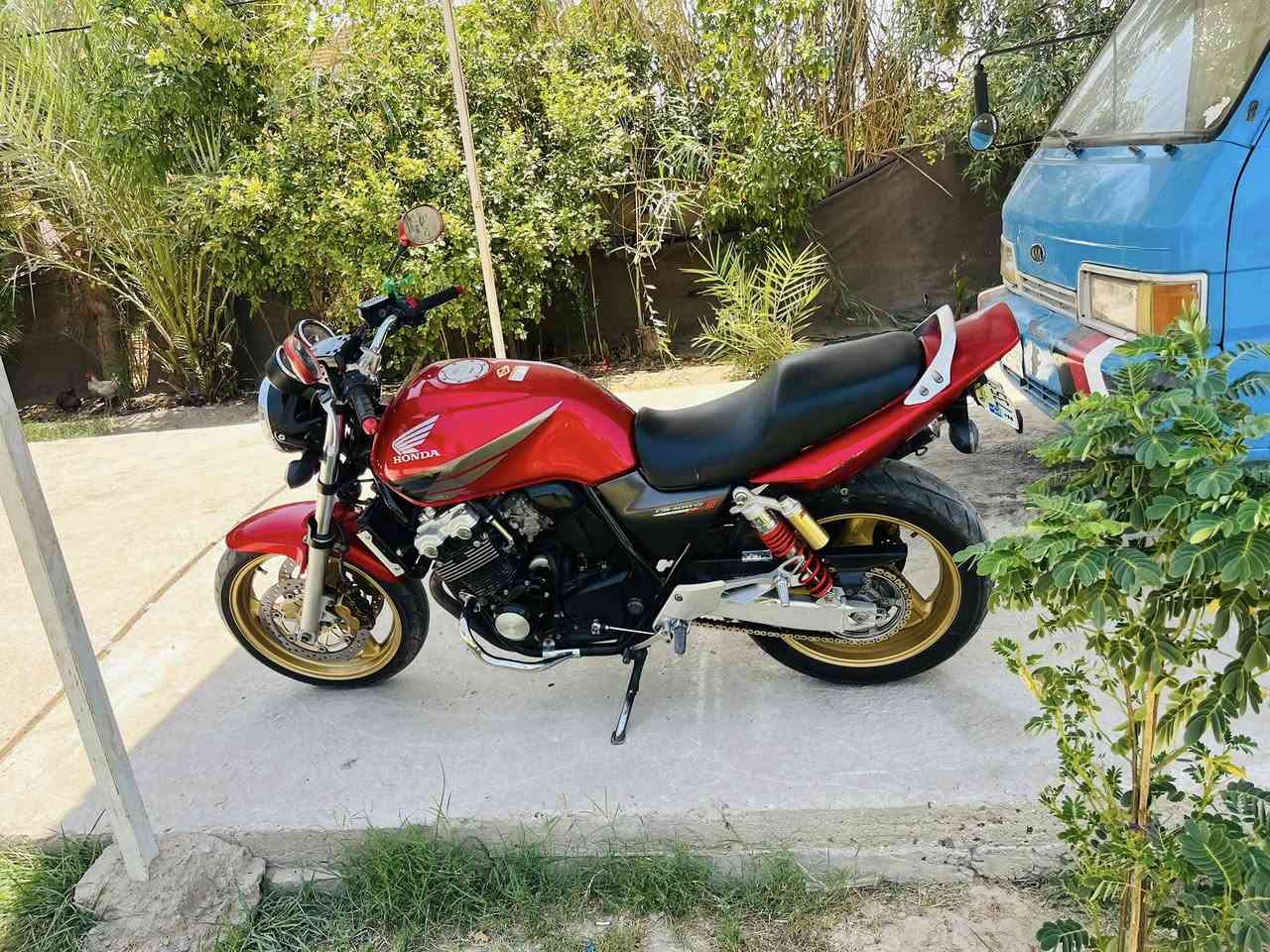 السلام عليكم سيبي جيل ثالث مديل حديث سكيورتي 
كفاله عامه من كلشي ما عوزه برغي مع صالنصات عدد 2
مكاني بابل الهاشميه ‭٠٧٨٤ ٧٠١ ١٥٩٥‬
