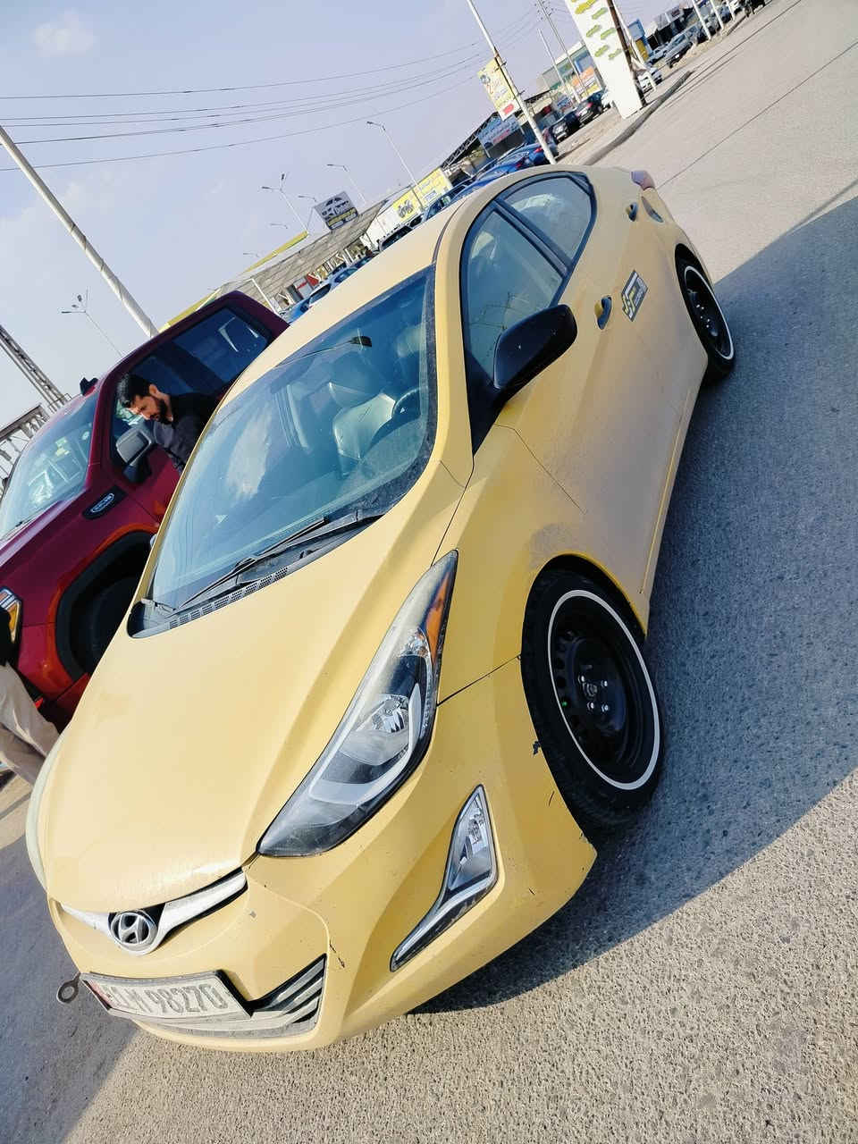 السلام عليكم ورحمه الله
سيارة النترا موديل 2016 رقم بغداد محرك وكير مكفولات بدون دواخل وارباك  تخم تاير خط ابيض سيارة خير من الله   وصور الحادث مرفقه بلمنشور للاستفسار اكثر***********
