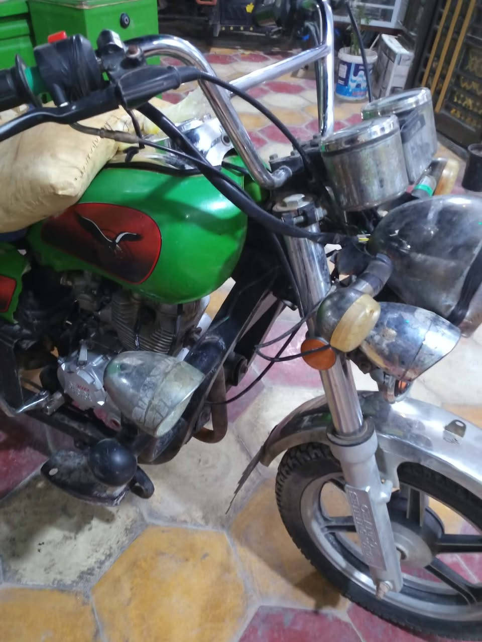 سلام عليكم ستوته البيع موديل 22  ركبه وشاصي كفاله وراق اصولي تايرات جدد مكاني كربلاء طوريج 
السعر 2100 وبيه مجال


**إذا كنت صاحب هذا الإعلان وتريد حذفه لأي سبب، رجاءا أرسل رسالة إلى الدعم الفني**