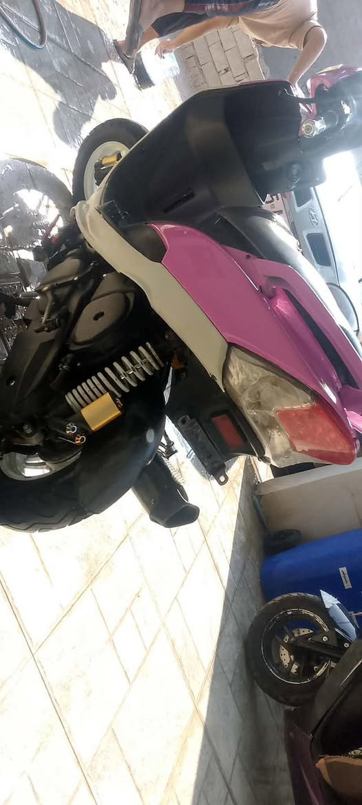 سلام عليكم ماكس عدله بلادي فقط الكفرات تجاري مصبوغ صبغ حراري دراجه كامله مكمله على اخير حبه ماناقصه اي شي تجي تفحص وين مايعجبك مكينه شرط رمبه رمبه ابد ماملعوب بيه سعر خاص أو مراوي بسكنس فحل نضيف اي ستفسار خاص أو رقم ***********
