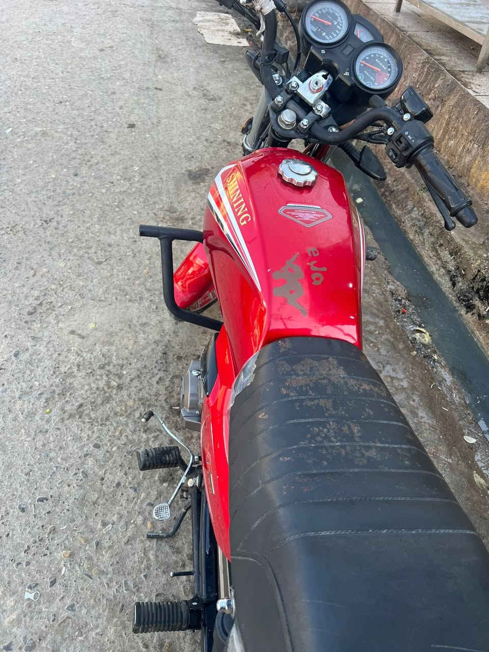 سلام عليكم 
دراجه للبيع ناصريه قلعه سكر  مكفوله من جميع النواحي برقي واحد ما مفتوح بيها وناعمه خير من الله سعرها ١٣٥٠وبيها مجال الولد مستعجل عليها وهاذه رقمي***********
