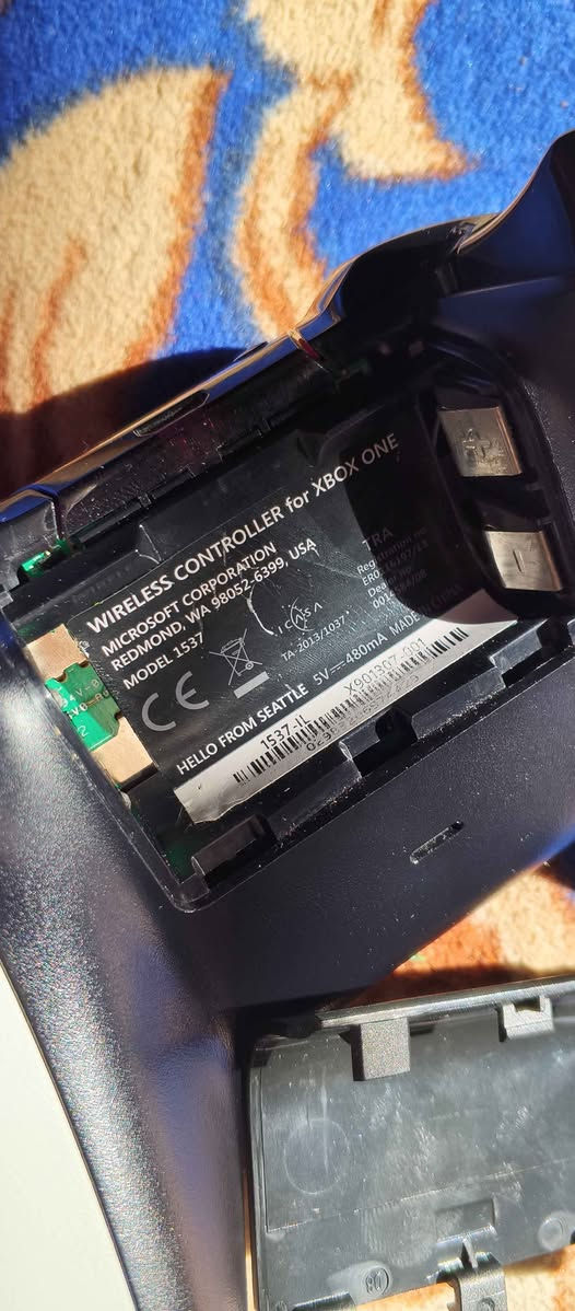 جوستكات اصليه💯 حمره مطابق كارتون اوبن بوكس والبيضة خاصه مال جهاز اصليه 💯تشتغل عله كل اجهزة اكسبوكس وان وسيريس استفسار مراسلتنا موجود توصيل كل محافظات بغداد, العراق


**إذا كنت صاحب هذا الإعلان وتريد حذفه لأي سبب، رجاءا أرسل رسالة إلى الدعم الفني**