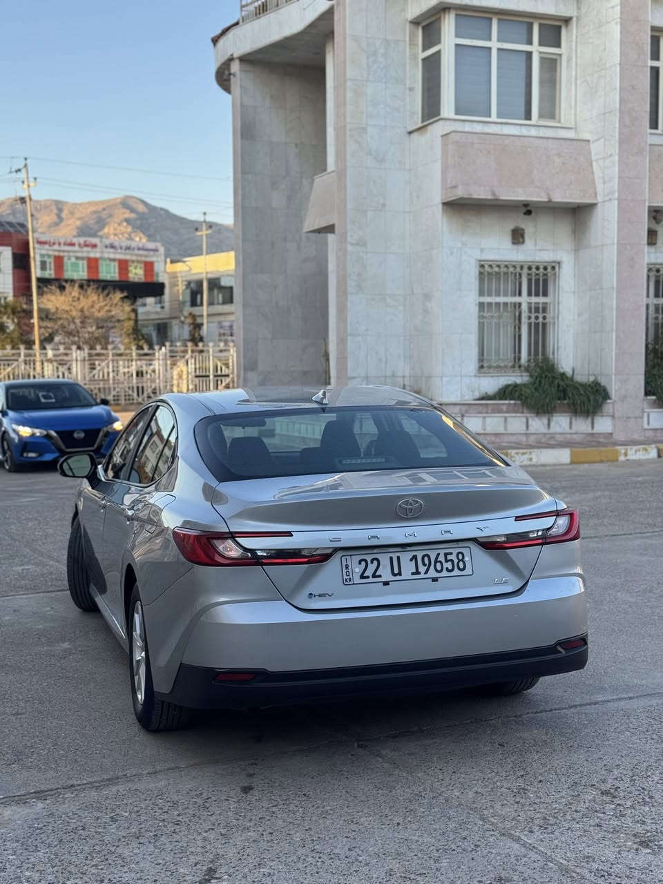 السلام عليكم
toyota camry 2025 Le 
رقم اربيل جاهز بدون مصرف
هايبرد و بنزين
السعر :202 ومجال  
عداد المسافة :24 الف ميل   
ملاحظة السيارة : بوند و جملغ صبغ و باب سايق كلير 
ارباك استيرن طاك راجع سستم 
راس شاصي بيها رسعة بسيط 

المواصفات : 
‏‎بصمة ابواب 
‏‎بصمة تشغيل 
‏‎شاشة   
‏‎كاميرة
هاند بريك بصمة
اوتو هولد (𝐀𝐮𝐭𝐨 𝐇𝐨𝐥𝐝)  
اوتو ستارات (𝐀𝐮𝐭𝐨 𝐒𝐭𝐚𝐫𝐝)
اوتو ستارات (𝐀𝐮𝐭𝐨 𝐒𝐭𝐨𝐩)
رادار امامي (تحديد مسار)
‏‎رادار جانبي (نقاط عمياء)
‏‎رادار خلفي (التحذير من الاصطدام)
‏‎حساسات امامي
‏‎حساسات خلفي 
نظام (𝐄𝐜𝐨)
نظام (𝐍𝐨𝐫𝐦𝐚𝐥) 
نظام (𝐒𝐩𝐨𝐫𝐭)
تحكمات  استيرن 
تبريد لمس
لايتات (𝐋𝐞𝐝) ليد زينون بيلادي
بكلايتات (𝐋𝐞𝐝) ليد بيلادي
ويل كروم 

وبعد هواية مواصفات…

‏‎تفاصيل اكثر الاتصال علی ارقام التاليه  

𝐖𝐡𝐚𝐭𝐬𝐀𝐩𝐩-
***********

عنوان📍عقره
